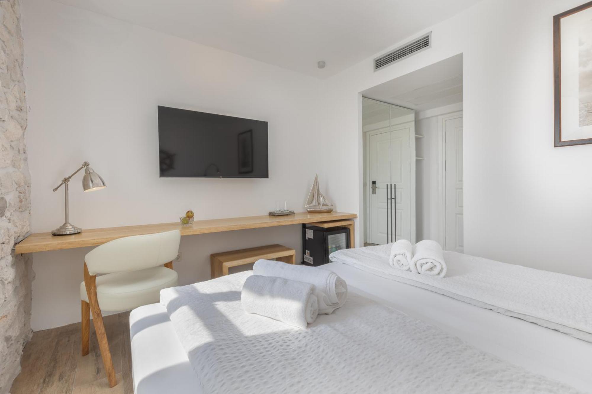 מאקרסקה New - Casa Columba - 4 Star Design Boutique Hotel With Outdoor Pool & Private Garden (Adults Only) מראה חיצוני תמונה