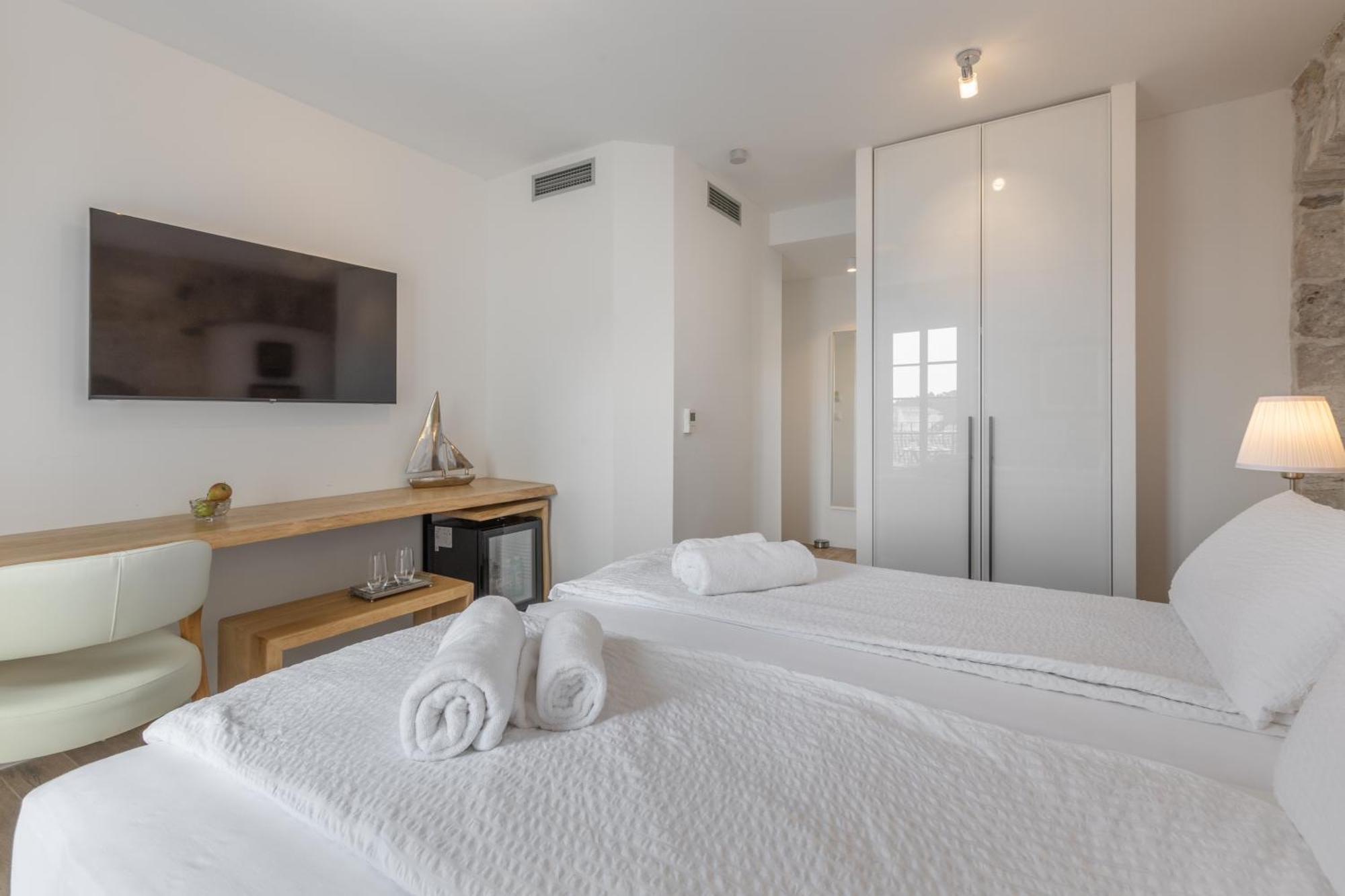 מאקרסקה New - Casa Columba - 4 Star Design Boutique Hotel With Outdoor Pool & Private Garden (Adults Only) מראה חיצוני תמונה