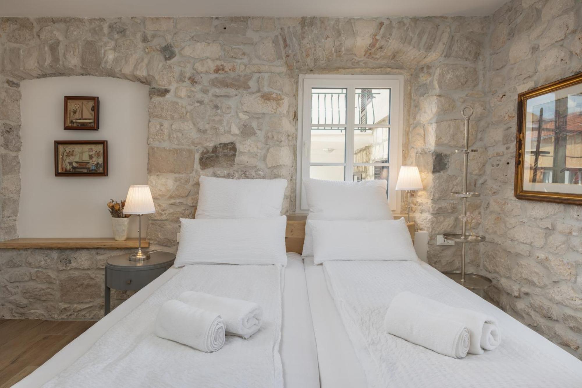מאקרסקה New - Casa Columba - 4 Star Design Boutique Hotel With Outdoor Pool & Private Garden (Adults Only) מראה חיצוני תמונה