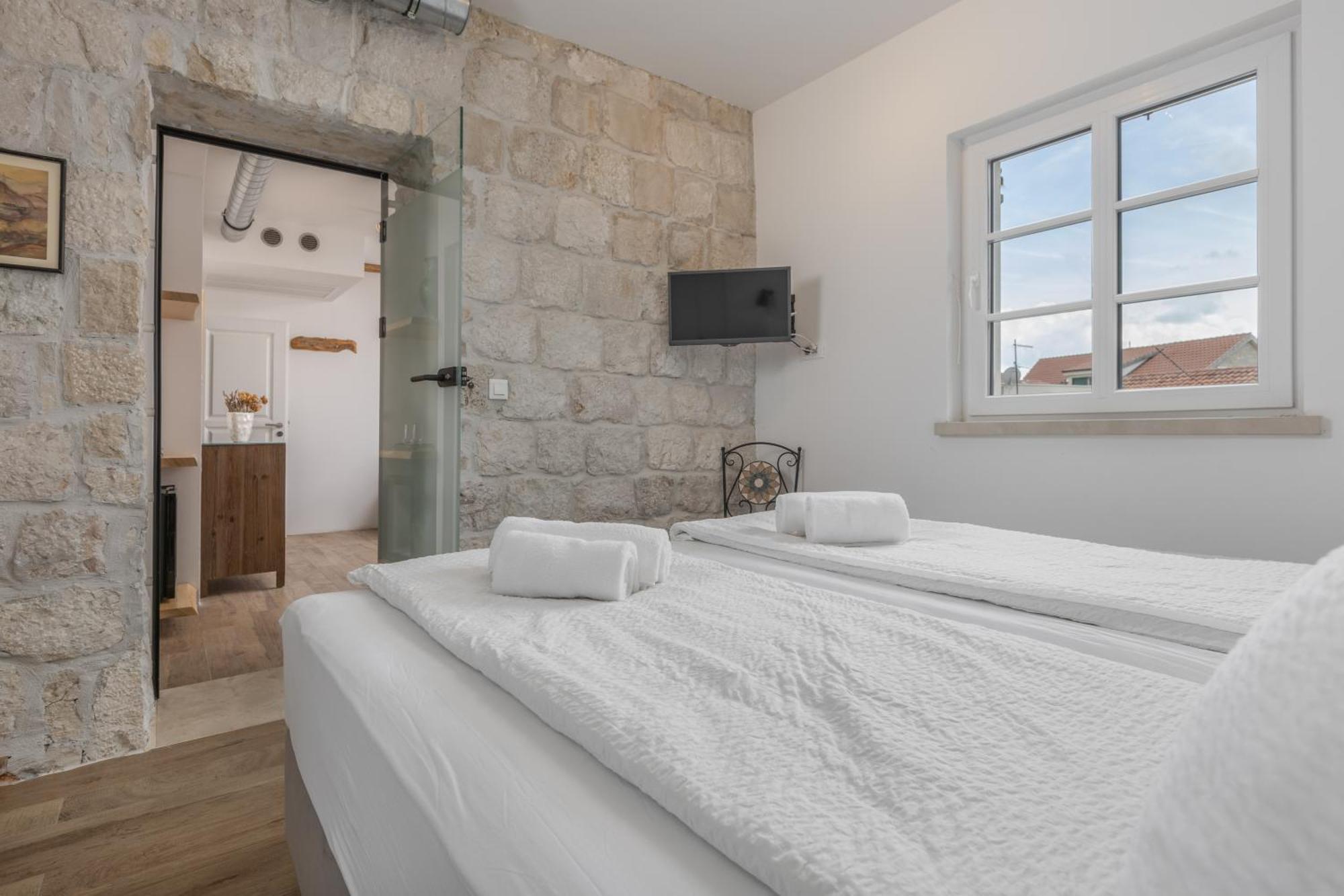 מאקרסקה New - Casa Columba - 4 Star Design Boutique Hotel With Outdoor Pool & Private Garden (Adults Only) מראה חיצוני תמונה